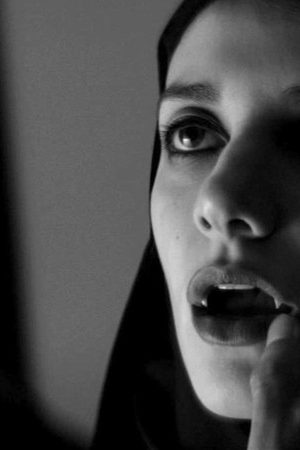 Phim Cô Gái Về Nhà Một Mình Ban Đêm